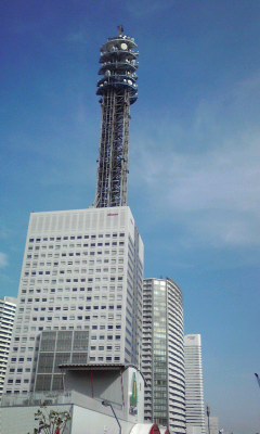 05_100518_1547~01みなとみらい昼.JPG